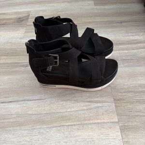 Eileen fisher black boost washed platform sandals size 7.5